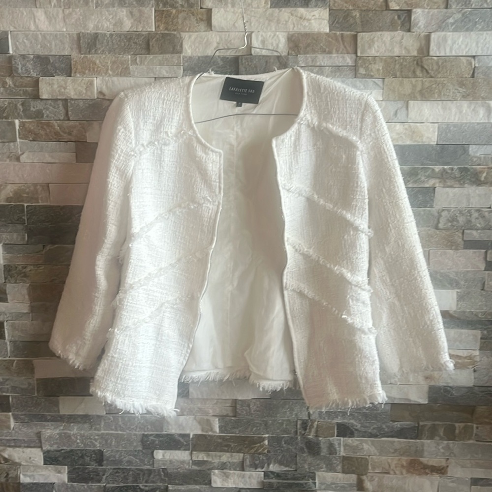Lafayette 148 White Textured Women's Jacket It has a few small stains; see photo